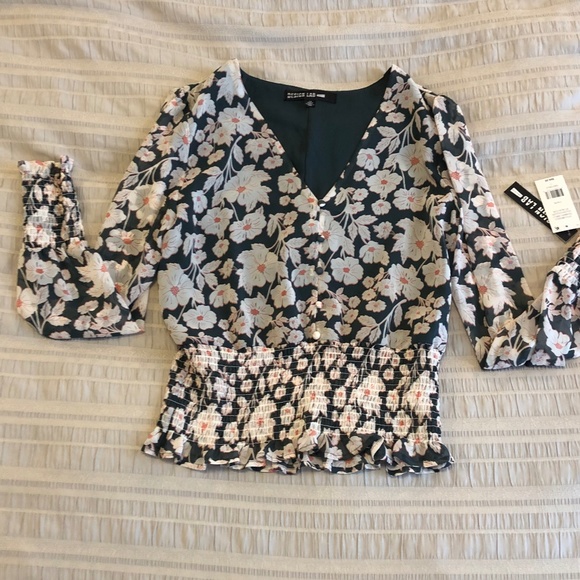 Design Lab chiffon blouse with ruched waist and cuffs - Picture 1 of 13